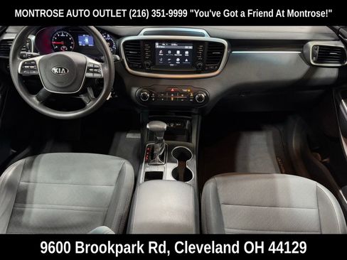 Used 2020 Kia Sorento LX image 37