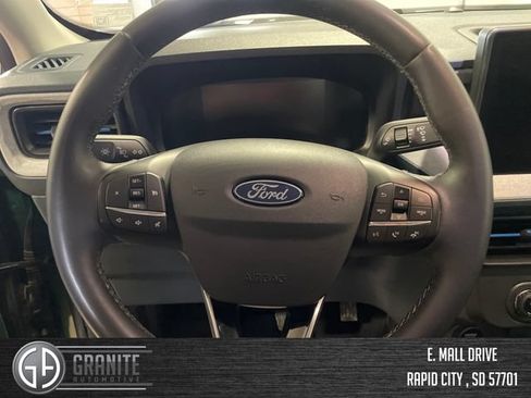 Used 2025 Ford Maverick XLT w/ Equipment Group 301A AWD/4WD image 15