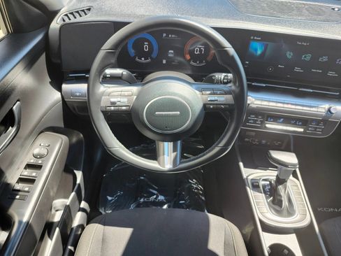 Used 2026 Hyundai Kona SEL Sport AWD/4WD image 13
