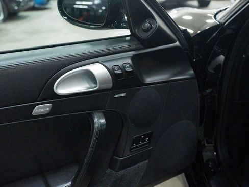 Used 2008 Porsche 911 Carrera S image 17