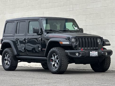 Used 2022 Jeep Wrangler Unlimited Rubicon w/ LED Lighting Group image 2