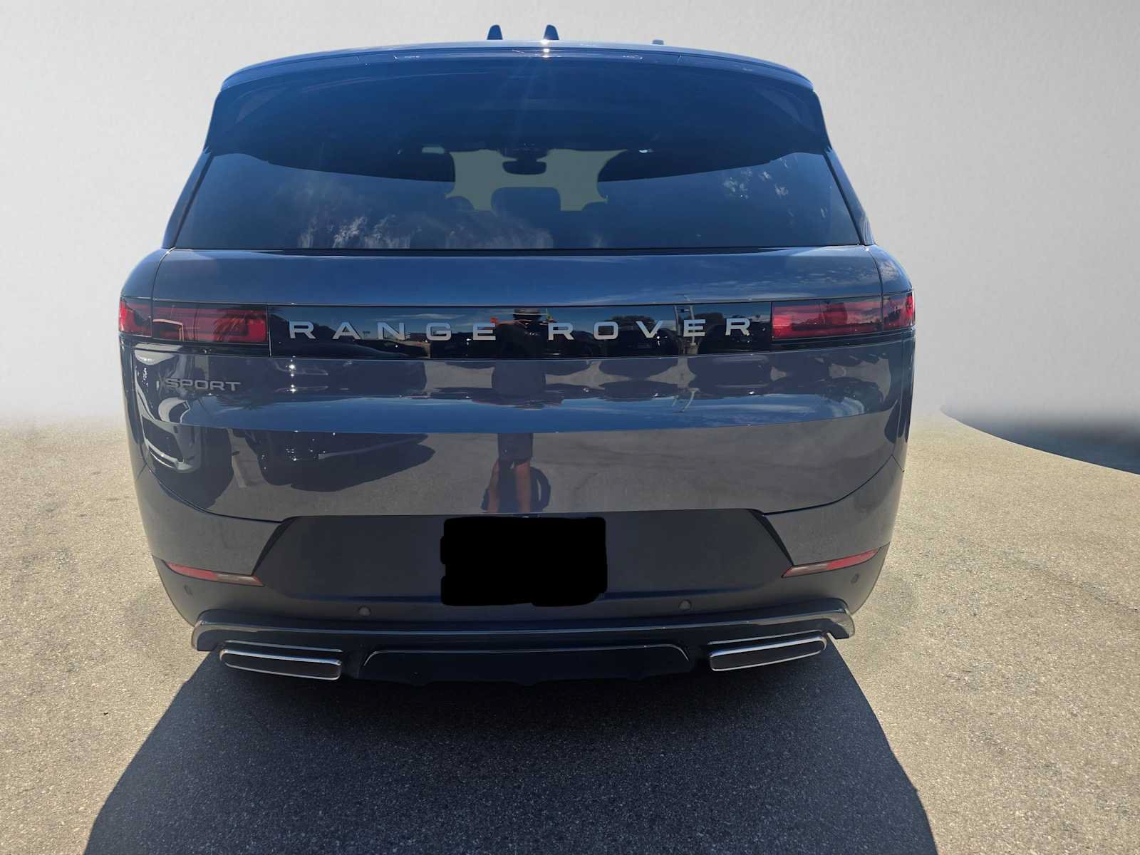 New 2026 Land Rover Range Rover Sport SE AWD/4WD image 4