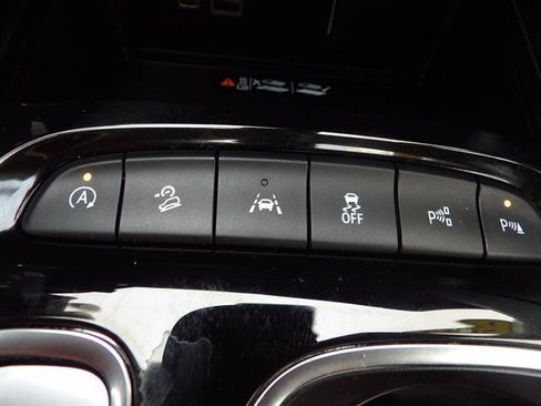 Certified 2023 Buick Envision Avenir AWD/4WD image 26