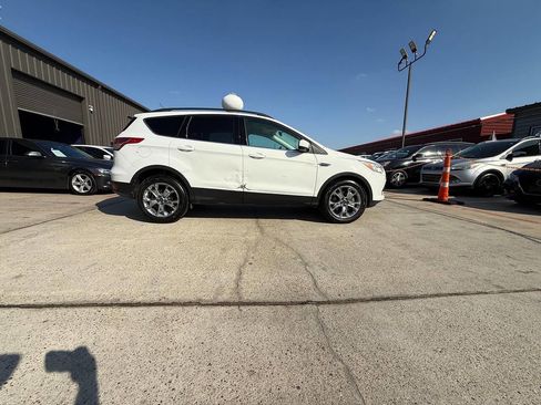 Used 2014 Ford Escape SE w/ Equipment Group 201A image 12
