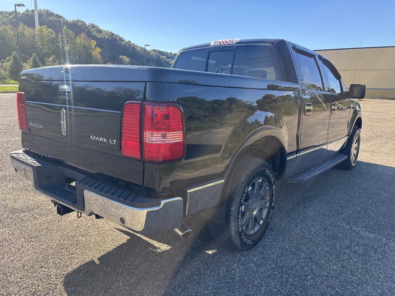 Used 2006 Lincoln Mark LT 4x4 image 5
