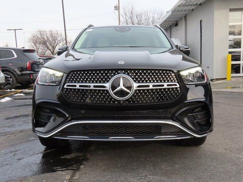 Used 2024 Mercedes-Benz GLE 450 4MATIC image 3