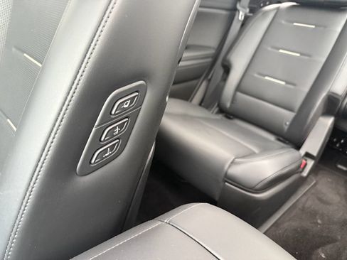 Used 2026 Hyundai Palisade Calligraphy AWD/4WD image 23