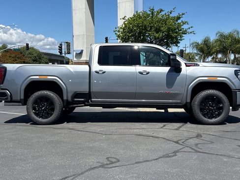 New 2026 GMC Sierra 2500 AT4 image 3