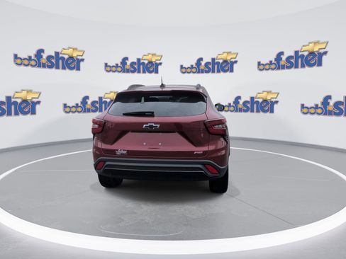Certified 2024 Chevrolet Trax RS image 7