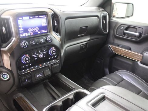 Used 2019 Chevrolet Silverado 1500 High Country w/ Technology Package image 26