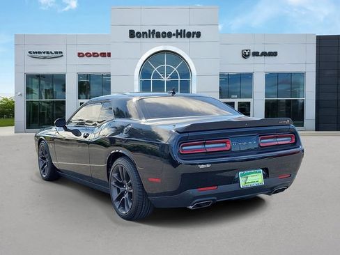 Used 2021 Dodge Challenger R/T Scat Pack RWD image 4