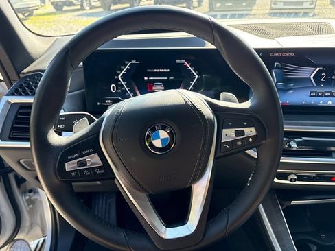 Used 2026 BMW X5 xDrive40i AWD/4WD image 26