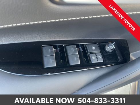 Used 2024 Toyota Corolla SE image 24