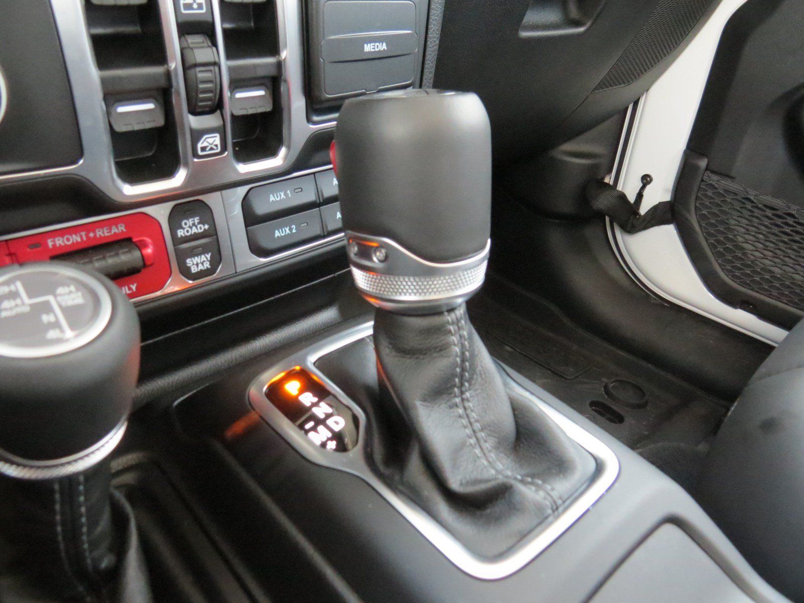 Used 2026 Jeep Wrangler Unlimited Rubicon AWD/4WD image 22