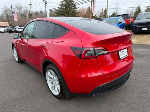 Used 2023 Tesla Model Y Long Range image 7
