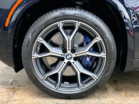 Used 2024 BMW X5 M60i AWD/4WD image 12