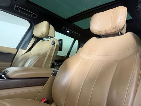 Used 2024 Land Rover Range Rover Long Wheelbase Autobiography AWD/4WD image 4