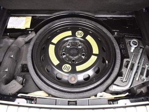 Used 2010 Porsche Cayenne AWD/4WD image 40