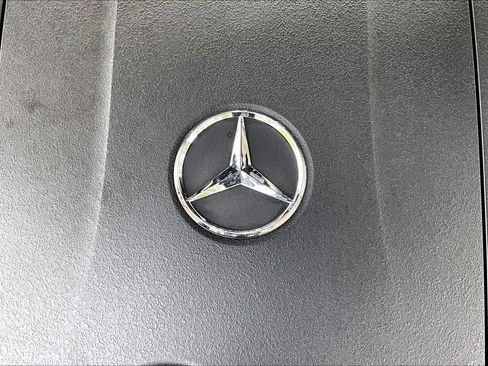 Used 2024 Mercedes-Benz C 300 Sedan image 32