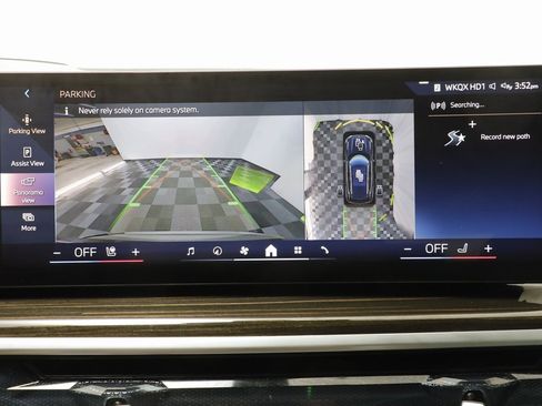 Certified 2025 BMW X5 xDrive40i image 12