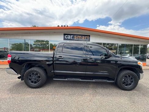 Used 2016 Toyota Tundra SR5 w/ SR5 Upgrade Package AWD/4WD image 8