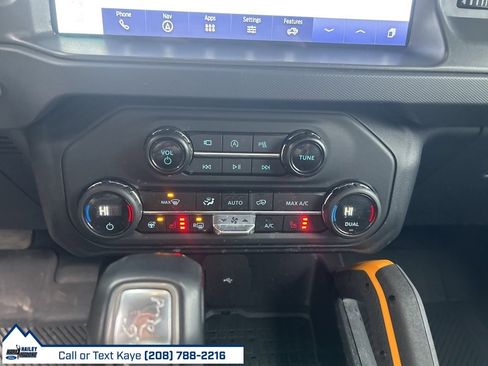 Used 2024 Ford Bronco Badlands image 22