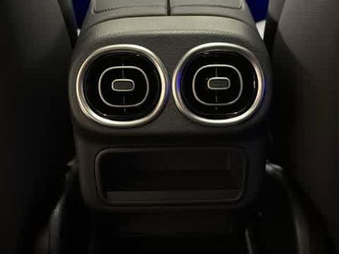 Used 2026 Mercedes-Benz GLC 300 GLC 300 image 29