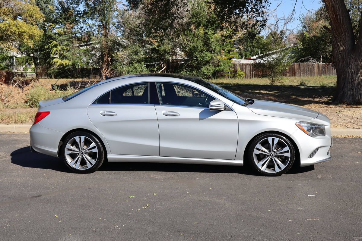 Used 2018 Mercedes-Benz CLA 250 4MATIC image 3
