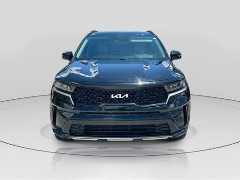 Used 2022 Kia Sorento S FWD image 2