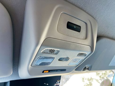 Used 2025 Ford Transit 250 Low Roof w/ Exterior Upgrade Package image 22