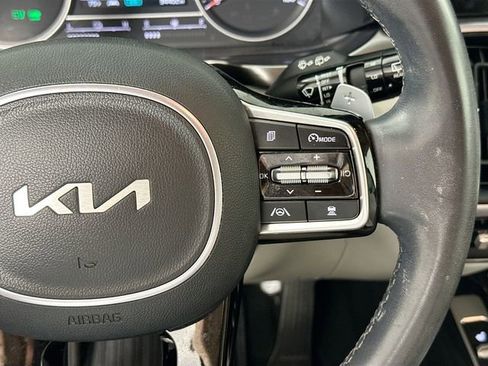 Used 2023 Kia Sorento EX AWD/4WD image 23
