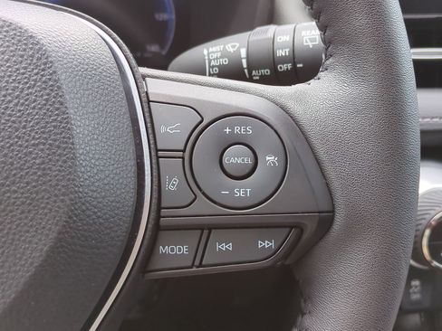 Used 2023 Toyota RAV4 Limited FWD image 26