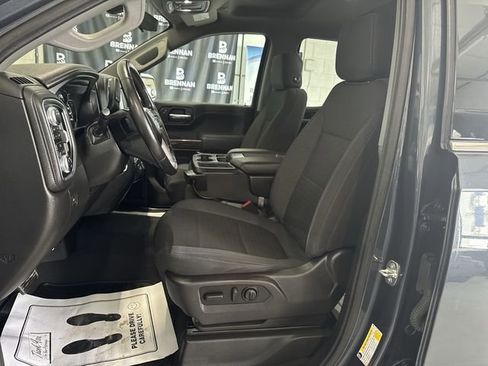 Certified 2022 GMC Sierra 1500 SLE image 18