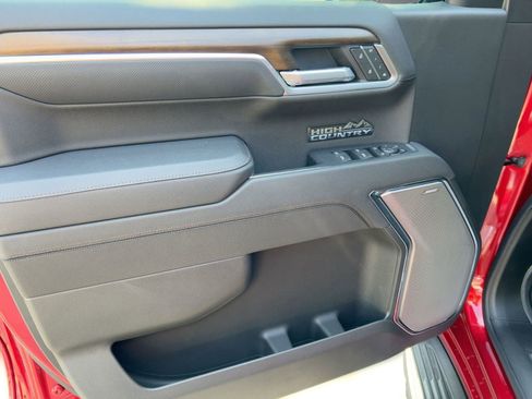 Certified 2026 Chevrolet Silverado 1500 High Country w/ High Country Premium Package image 12