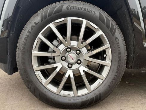 Used 2026 GMC Terrain Denali w/ LPO, Floor Liner Package image 8