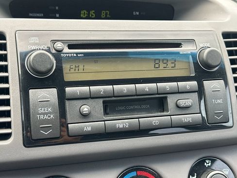 Used 2003 Toyota Camry LE FWD image 16