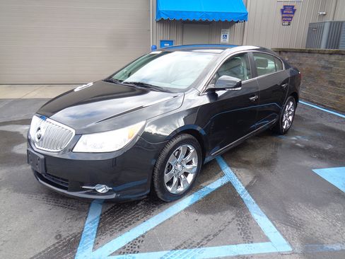 Used 2010 Buick LaCrosse CXL w/ Luxury Package image 3