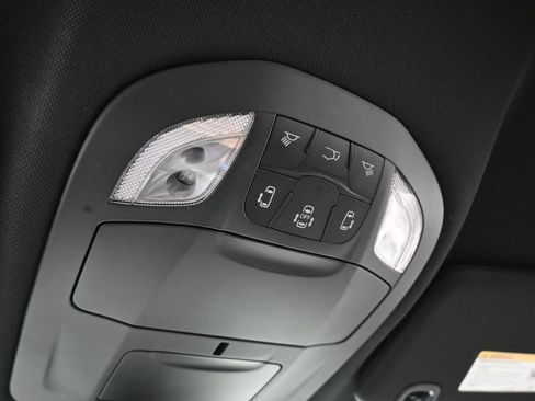 New 2026 Chrysler Pacifica Select image 20