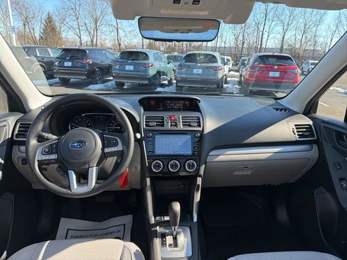 Used 2018 Subaru Forester 2.5i Premium image 12