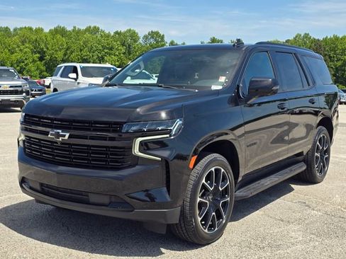 Used 2024 Chevrolet Tahoe RST w/ Luxury Package RWD image 1