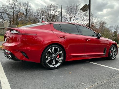 Used 2020 Kia Stinger GT2 image 4