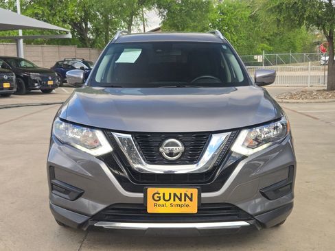 Used 2019 Nissan Rogue SV image 8