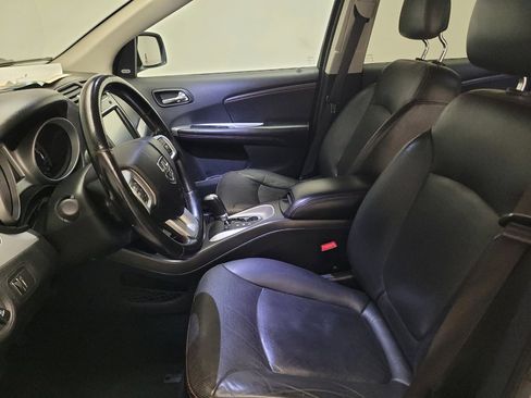 Used 2019 Dodge Journey GT image 17