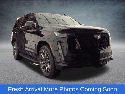 Used 2023 Cadillac Escalade Sport AWD/4WD image 2