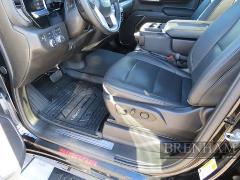 Used 2024 GMC Sierra 1500 SLT image 15