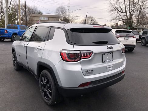 New 2026 Jeep Compass Latitude image 12