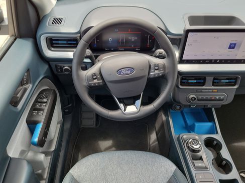 New 2026 Ford Maverick XLT FWD image 15