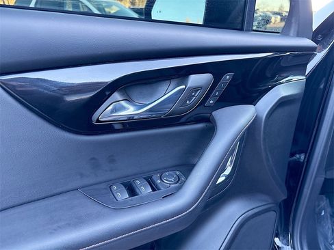 Used 2025 Chevrolet Blazer RS w/ Driver Confidence II Package image 18