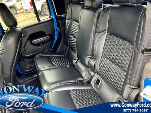 Used 2022 Jeep Gladiator Mojave w/ Trailer Tow Package image 4