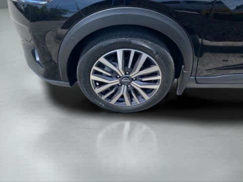 Used 2023 Nissan Kicks SV FWD image 29